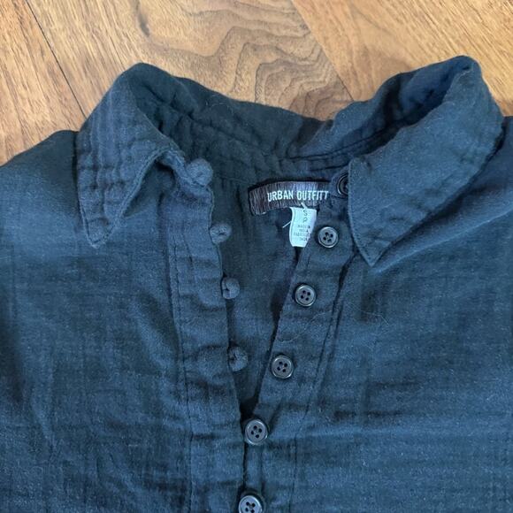 Urban outfitters 100% cotton button up shirt - Picture 4 of 6